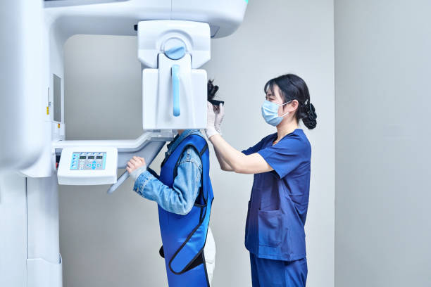 Best After-Hours Emergency Dentist in Taft Mosswood, CA